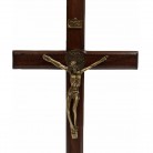 Crucifixo 36 Cm Madeira Escura São Bento Dourado Mesa e Parede com Pedestal