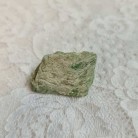 Pedra Diopsídio Bruto